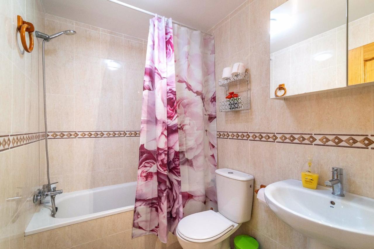 Apartamento Precioso apartamento con Jacuzzi Torremolinos Exterior foto