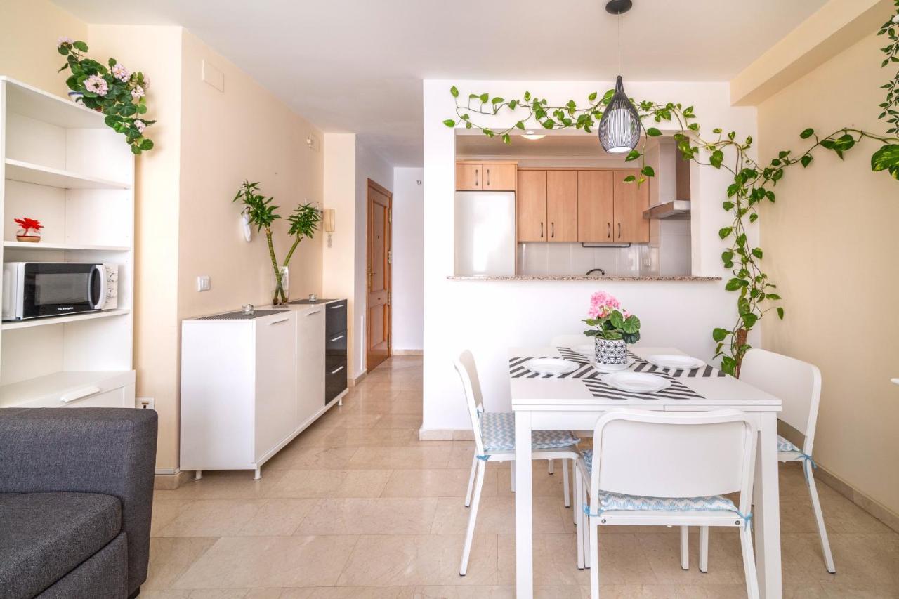 Apartamento Precioso apartamento con Jacuzzi Torremolinos Exterior foto
